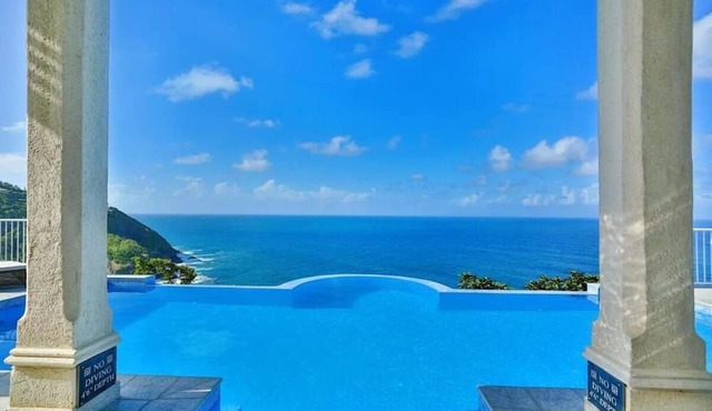 Grandiose 4 Br Sea Facing Villa in Cas-en-Bas