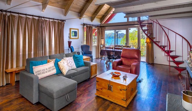 Lake Arrowhead Lakefront Cabin. Sunset views, swim, beach concerts & outlets! in lake arrowhead