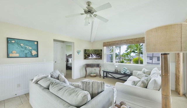 Gorgeous, 3 private suites. Balcony View, Pool, Fitness Center! in Princeville
