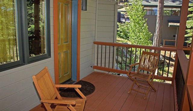 Inside Yosemite Gates! Aspen Room, Minutes From Valley. Rents Jan-April only. in Yosemite National Park