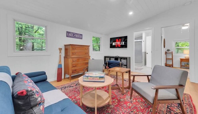 Tranquil Shores Retreat near Lake Wallenpaupack in Lake Ariel