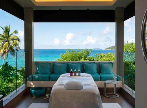 Raffles Seychelles in Baie Sainte Anne