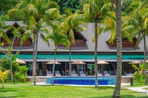 Paradise Sun Hotel Seychelles in Baie Sainte Anne