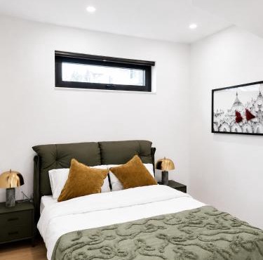 Brand New Air Conditioned Kitslano Retreat in Vancouver