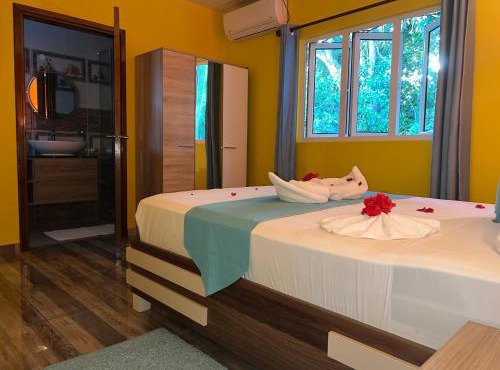 Chloe's Cottage Self-Catering in La Digue